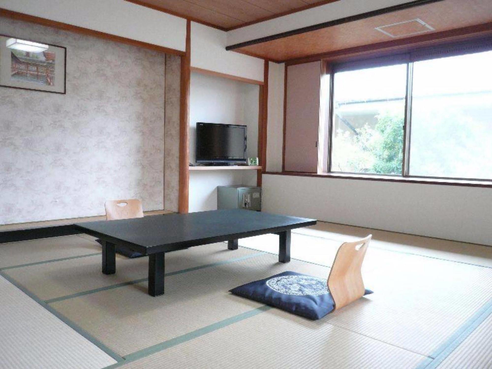 הצוקייצ'י Miyajima Hotel Makoto מראה חיצוני תמונה