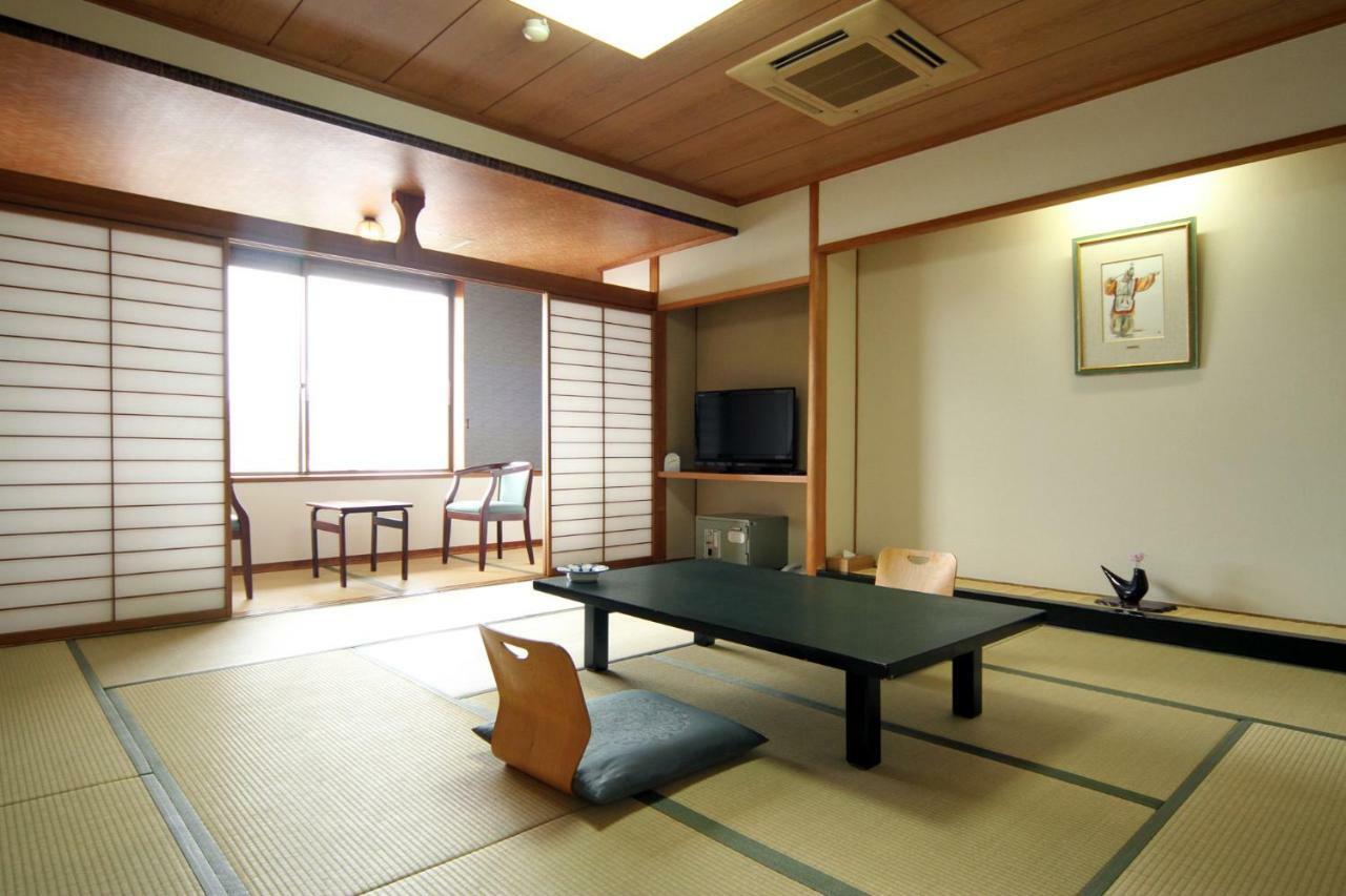 הצוקייצ'י Miyajima Hotel Makoto מראה חיצוני תמונה